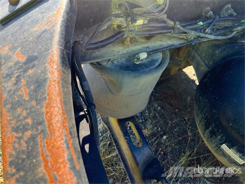 Volvo VNM64T Camiones tractor