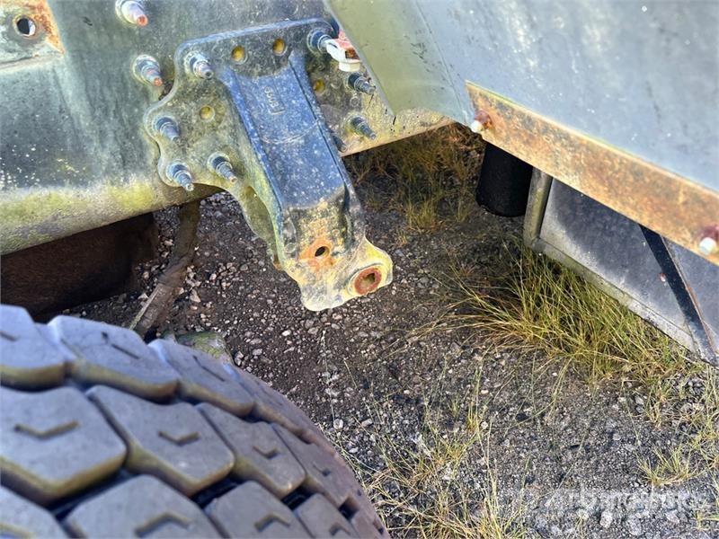 Volvo VNM64T Camiones tractor