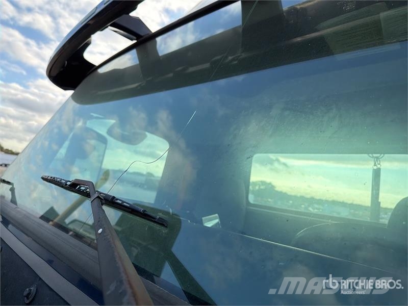 Volvo VNM64T200 6x4 T/A Day Cab Truck Tractor Trekkers