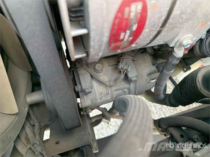 Volvo VNM64T200 6x4 T/A Day Cab Truck Tractor Trekkers