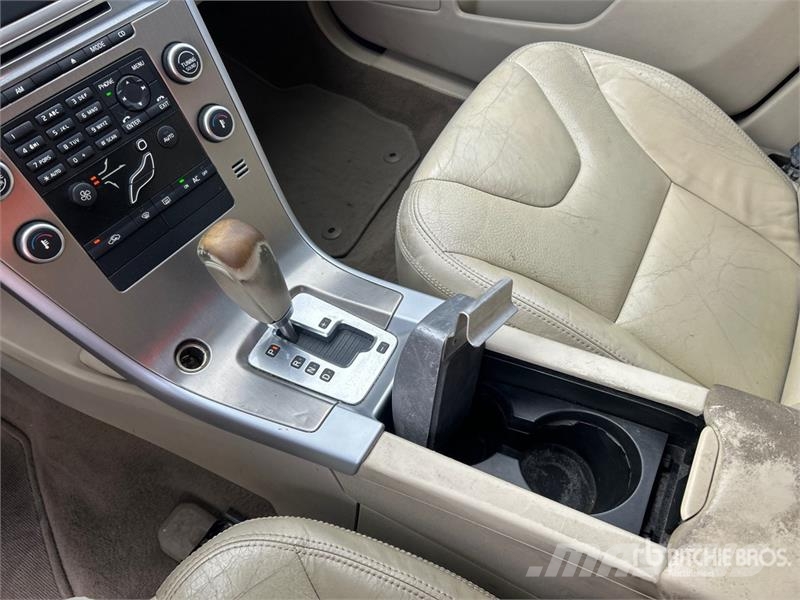 Volvo XC60 Cars