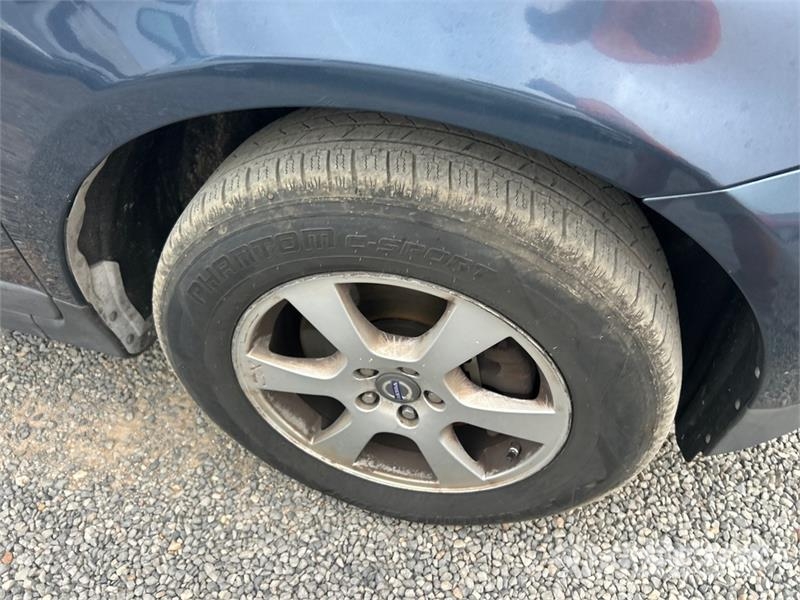 Volvo XC60 Cars