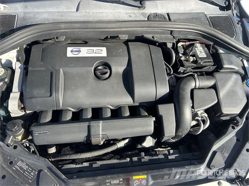 Volvo XC60 자동차