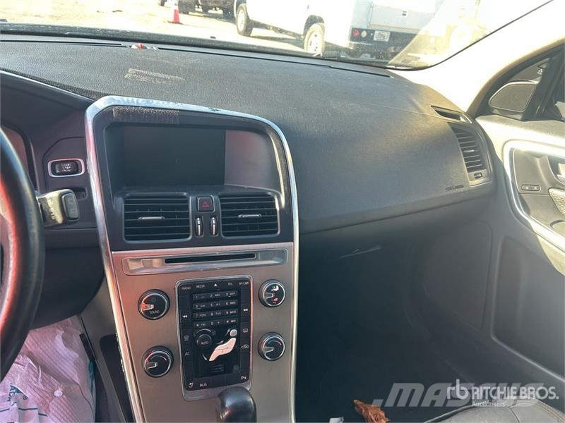 Volvo XC60 자동차