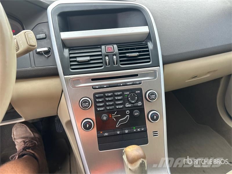 Volvo XC60 Cars