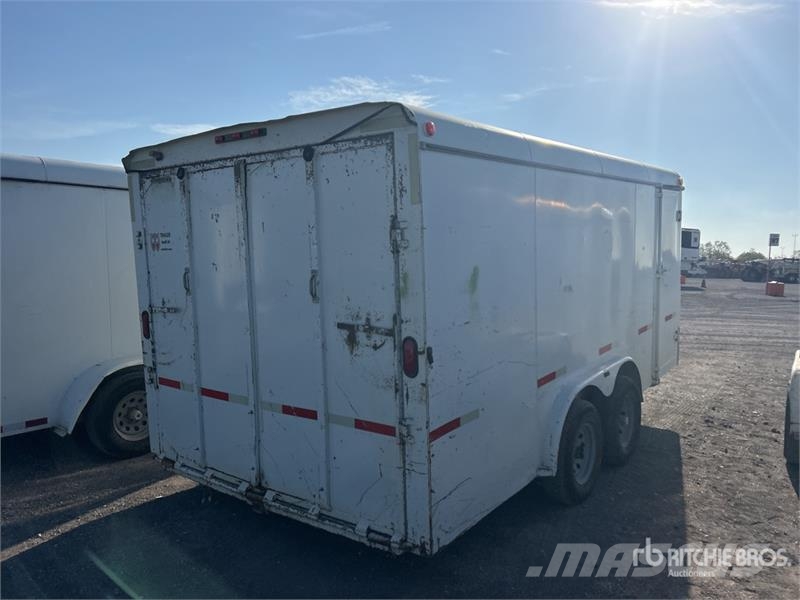 W-W 16 ft T/A Enclosed Trailer Прицепы-фургоны