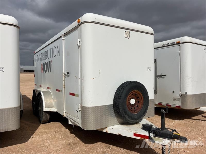  W-W 16 ft T/A Enclosed Trailer Furgons