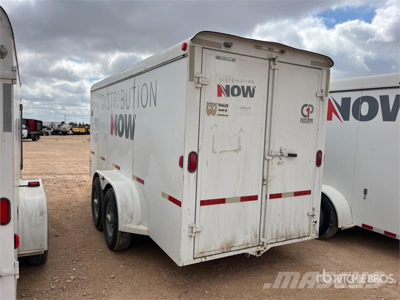  W-W 16 ft T/A Enclosed Trailer Furgons