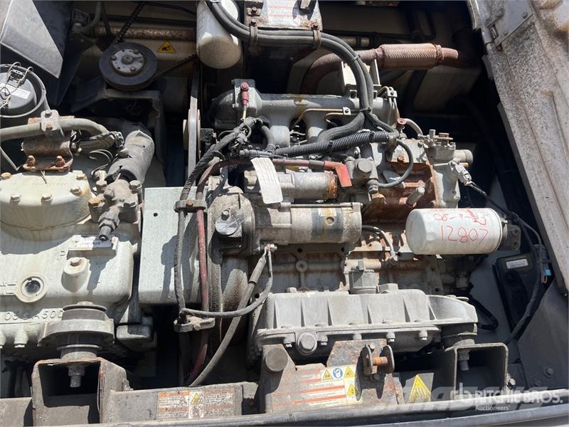 Wabash 53 ft T/A T/A Refrigerated Trailer نصف مقطورات بدرجة حرارة قابلة للضبط