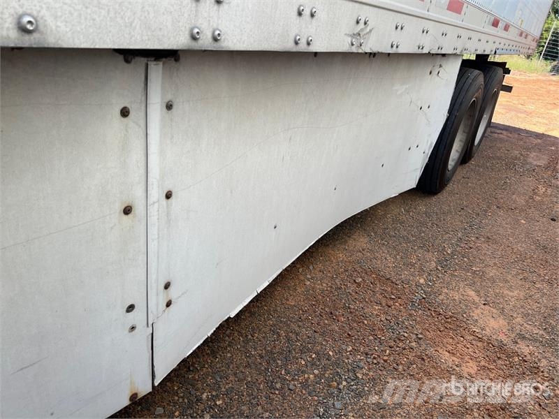 Wabash 53 ft T/A T/A Refrigerated Trailer Semi remorque frigorifique
