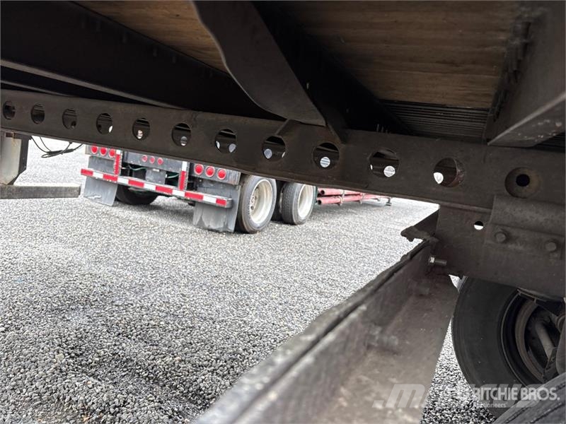 Wabash 53 ft x 102 in T/A Van Trailer Причепи-фургони