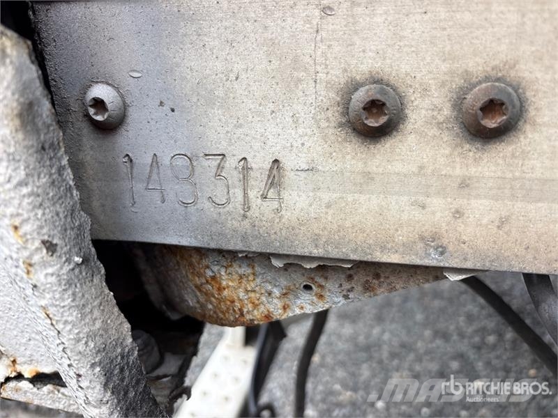 Wabash 53 ft x 102 in T/A Van Trailer Причепи-фургони