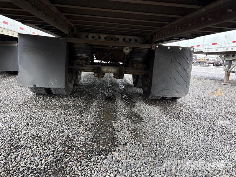 Wabash 53 ft x 102 in T/A Van Trailer Причепи-фургони