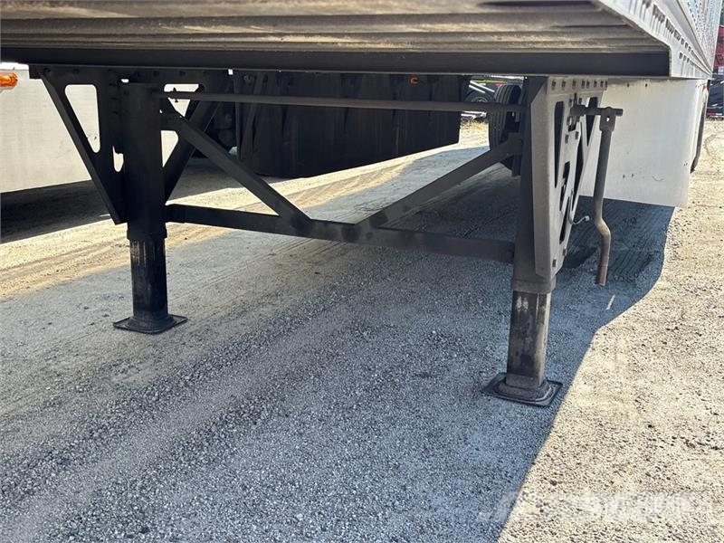 Wabash 53 ft x 102 in T/A Van Trailer Причепи-фургони