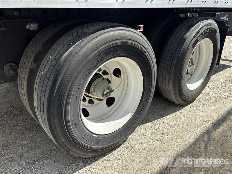 Wabash 53 ft x 102 in T/A Van Trailer Причепи-фургони