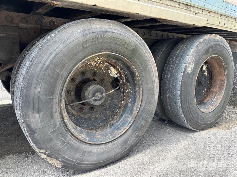 Wabash Dry 53 ft x 102 in T/A Van Trailer Причепи-фургони