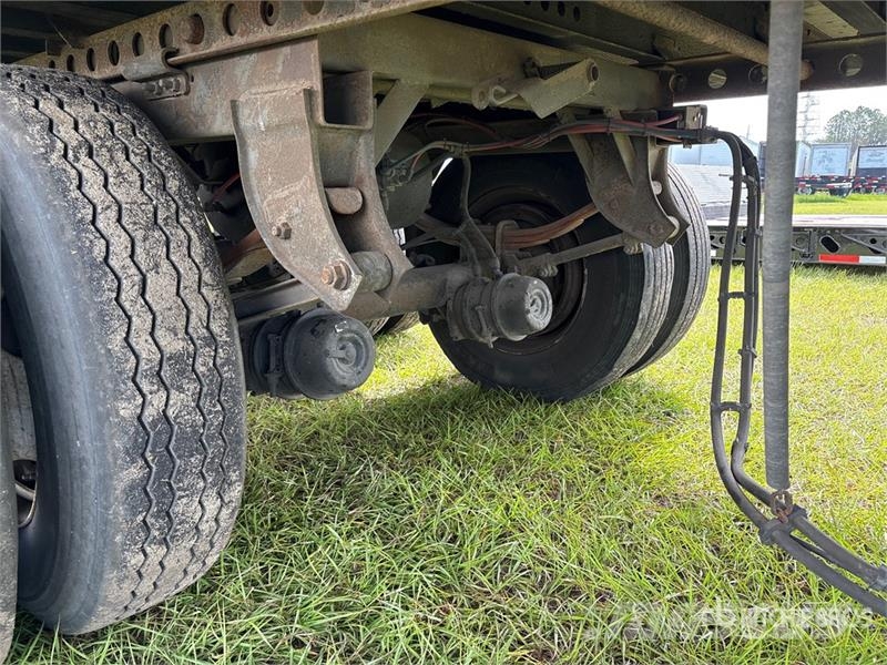 Wabash DVCVHPC 53 ft x 102 in T/A Van Trailer Skappåbygg