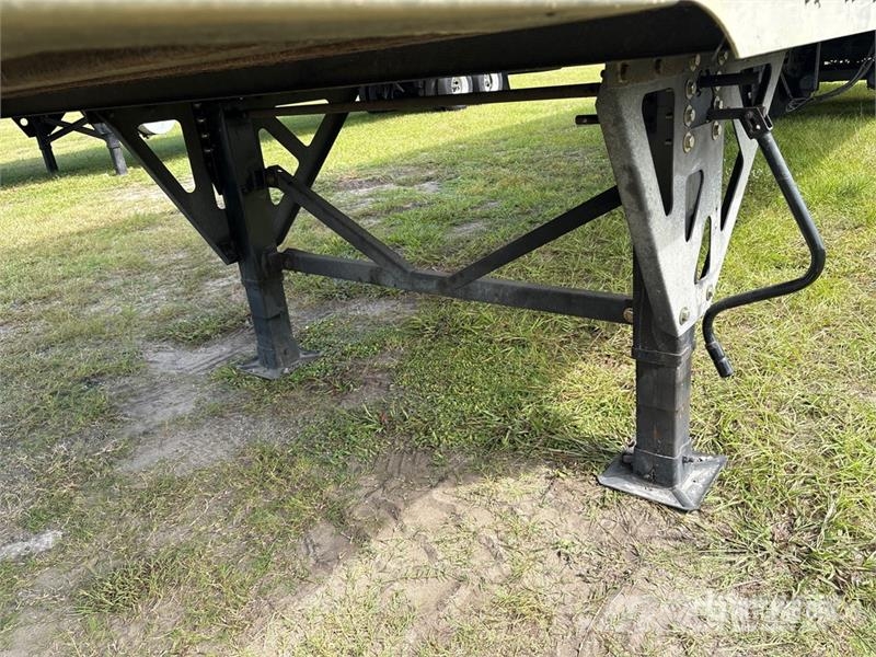 Wabash DVCVHPC 53 ft x 102 in T/A Van Trailer Skappåbygg