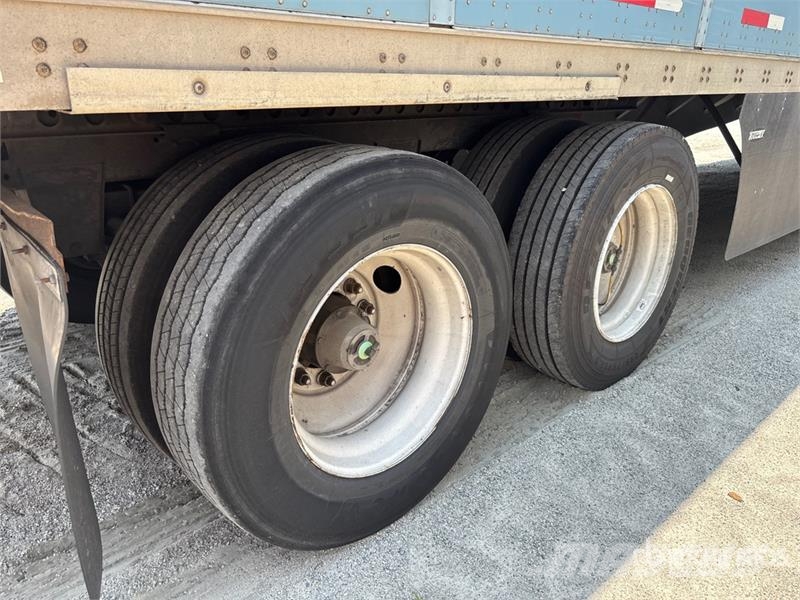 Wabash DVCVHPC 53 ft x 102 in T/A Van Trailer 箱體拖車