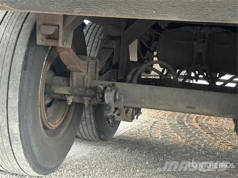 Wabash DVCVHPC 53 ft x 102 in T/A Van Trailer ボックスボディートレーラー