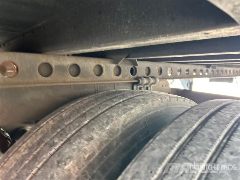 Wabash DVCVHPC 53 ft x 102 in T/A Van Trailer Sanduk prikolice