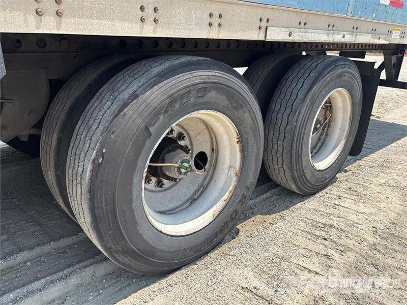 Wabash DVCVHPC 53 ft x 102 in T/A Van Trailer 箱體拖車