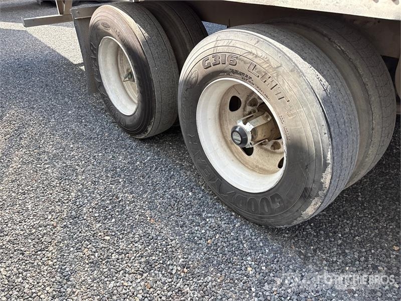 Wabash DVCVHPC 53 ft x 102 in T/A Van Trailer Prikolice zabojniki