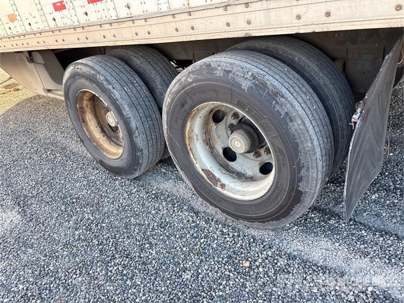 Wabash DVCVHPC 53 ft x 102 in T/A Van Trailer Furgons