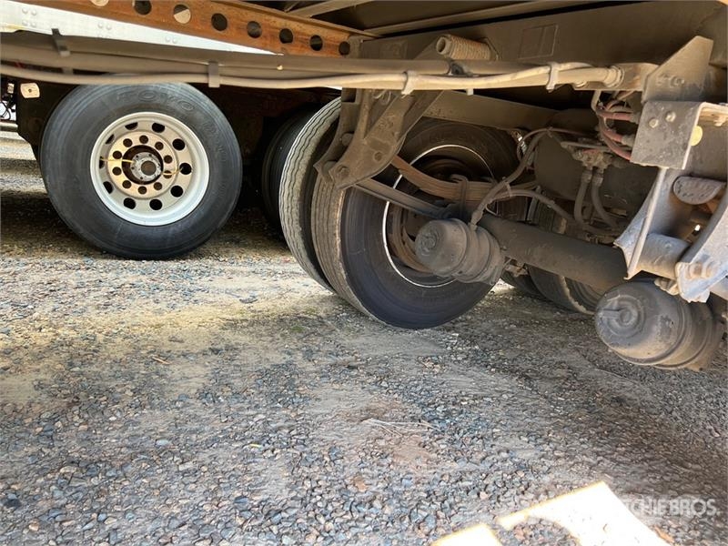 Wabash DVCVHPC 53 ft x 102 in T/A Van Trailer Причепи-фургони