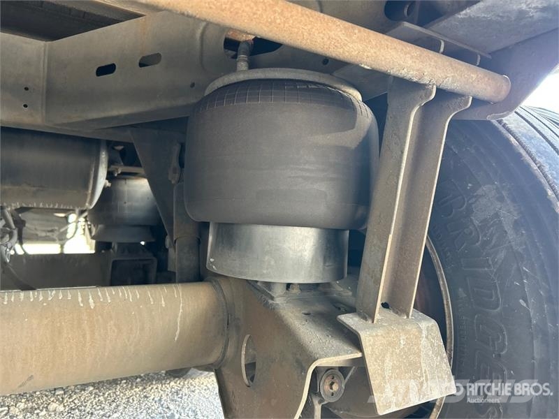 Wabash DVCVHPC 53 ft x 102 in T/A Van Trailer Sanduk prikolice