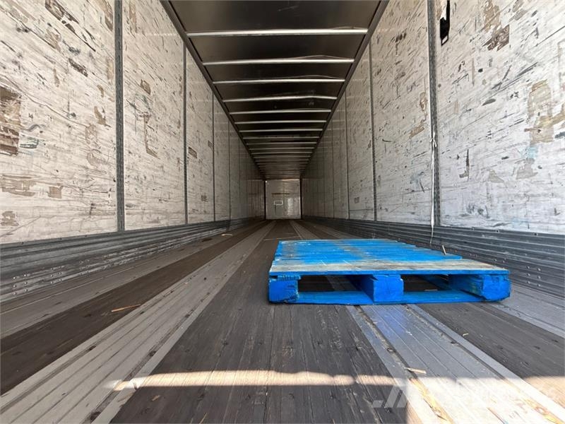 Wabash DVCVHPC 53 ft x 102 in T/A Van Trailer 箱體拖車
