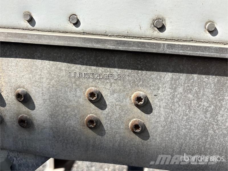 Wabash DVCVHPC 53 ft x 102 in T/A Van Trailer Prikolice zabojniki