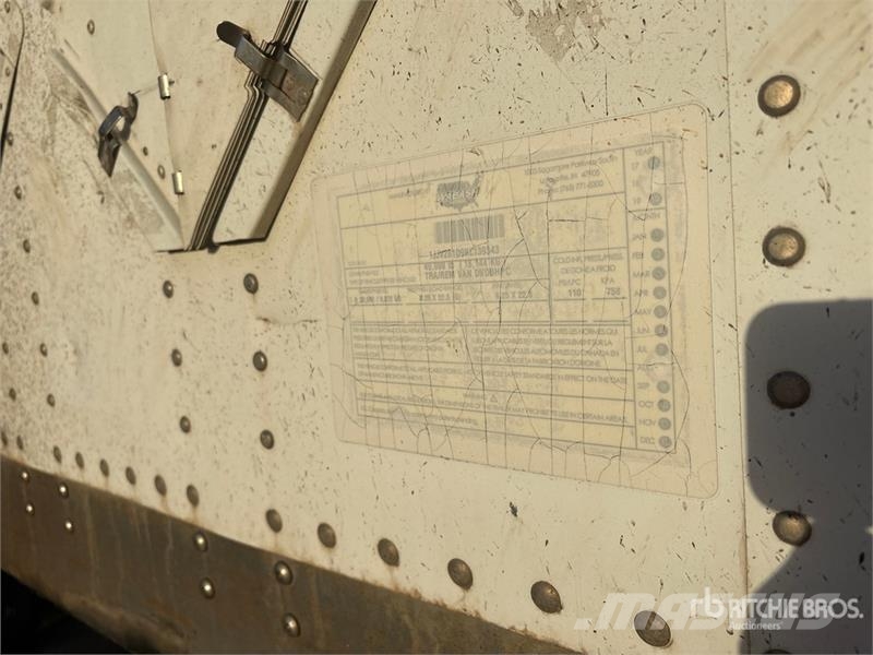 Wabash DVDBHPC 28 ft S/A Van Trailer مقطورات ذات هيكل صندوقي