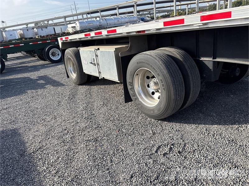 Wabash FLC1TCM 48 ft T/A Spread Axle Flatbed Trailer Planhengere