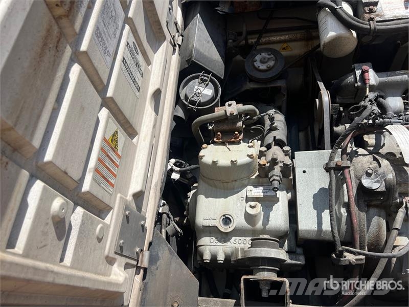 Wabash RFALHSA 53 ft T/A Refrigerated Trailer Chladiarenské návesy