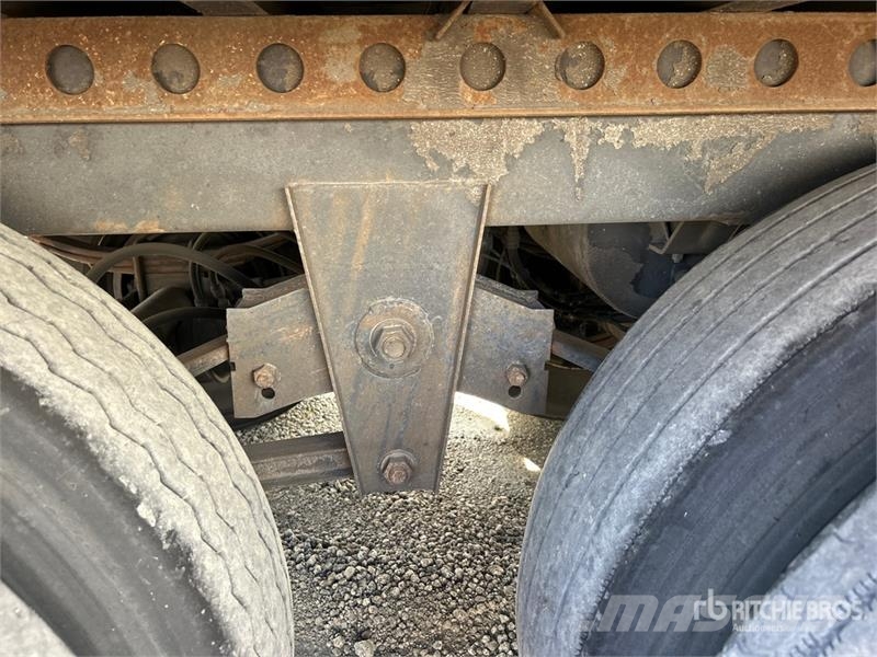 Wabash Van Trailer 53 ft x 102 in T/A Van Trailer Причепи-фургони