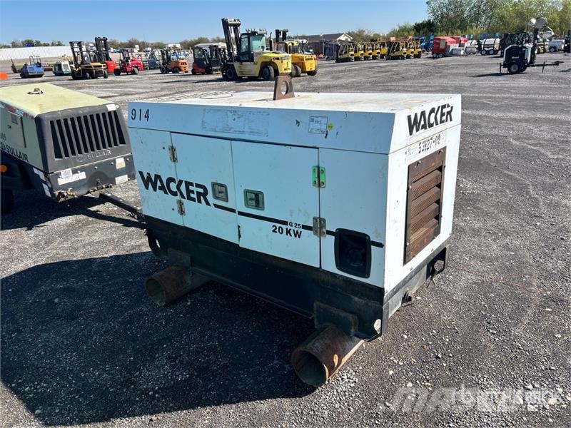 Wacker G-25 20 kW Skid-Mounted Generator Set (Inoperable) Geradores a diesel