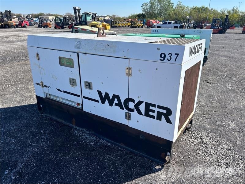 Wacker G-50 48 kW Skid-Mounted Generator Set (Inoperable) Geradores a diesel