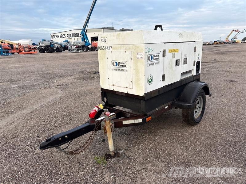 Wacker Neuson G-25 24.4 kW Mobile Generator Set Generadores diesel