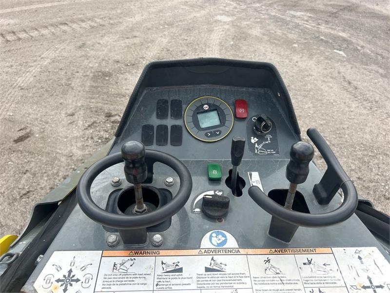 Wacker Neuson SM100 Mini Compact Track Loader Kompaktrakodók