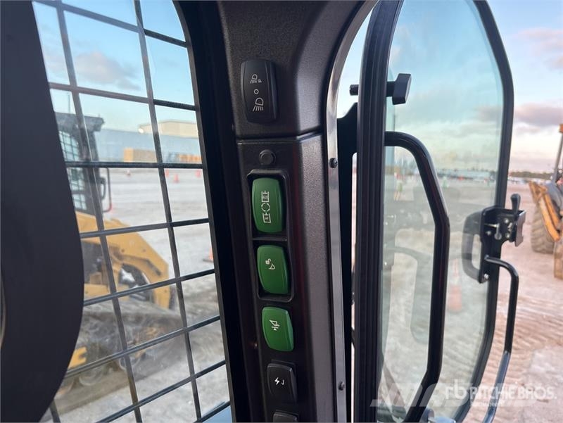 Wacker Neuson SW32 Two-Speed High Flow Skid Steer Loader Kompaktlastare