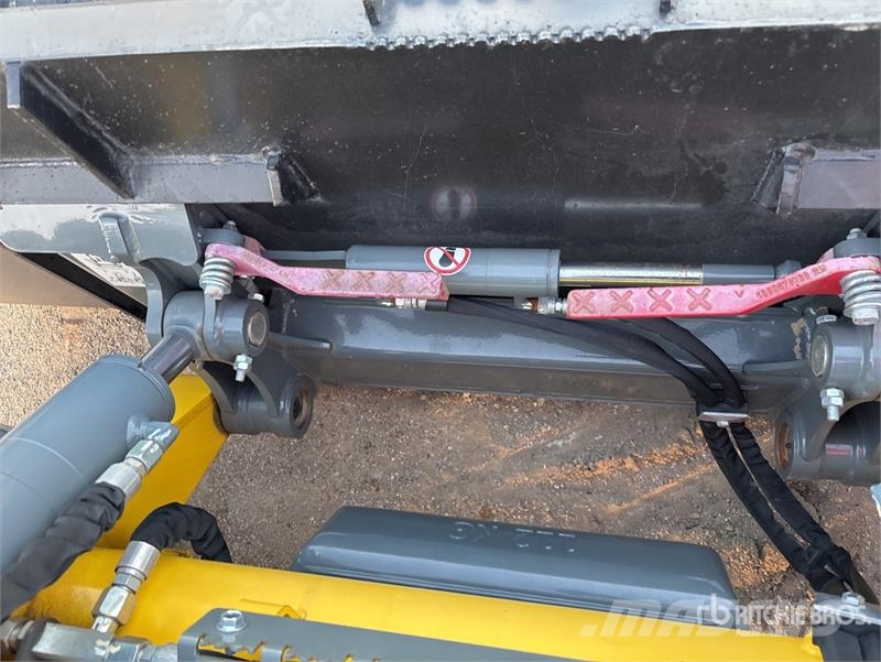 Wacker Neuson SW32 Two-Speed High Flow Skid Steer Loader Kompaktlastare