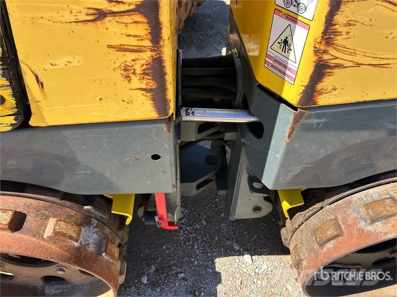 Wacker Neuson Trench Compactor ソイルコンパクター