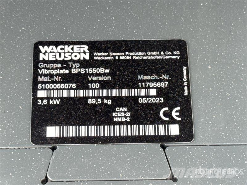 Wacker Neuson Vibroplate BPS1550Bw Vibratory Plate Compactor (Un Vibrátorok
