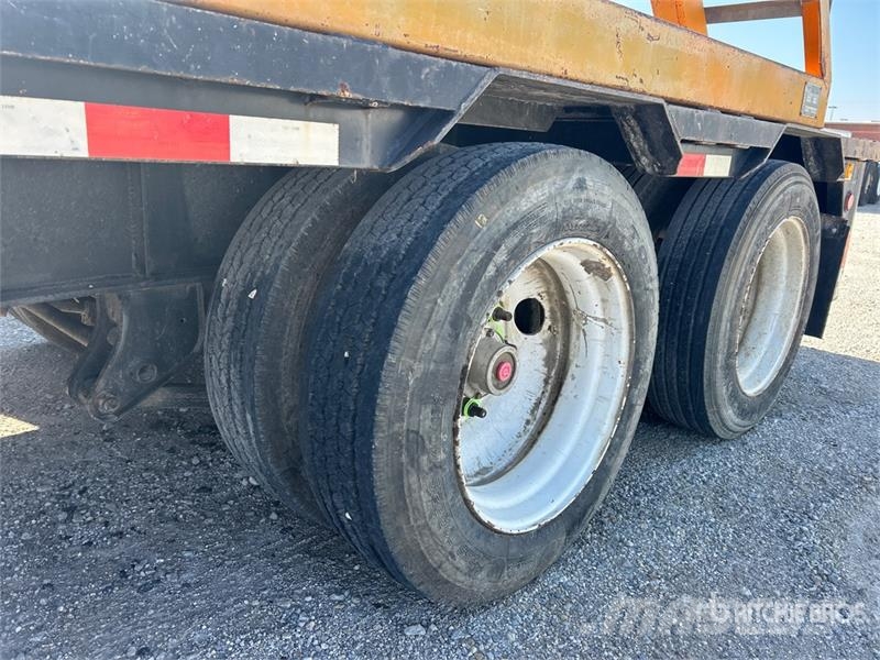 Wade WHT-42FT 42 ft T/A Step Deck Trailer Tieflader