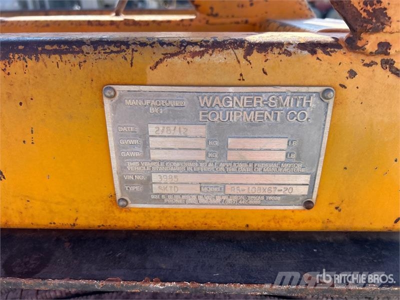 Wade WHT-42FT 42 ft T/A Step Deck Trailer Tieflader