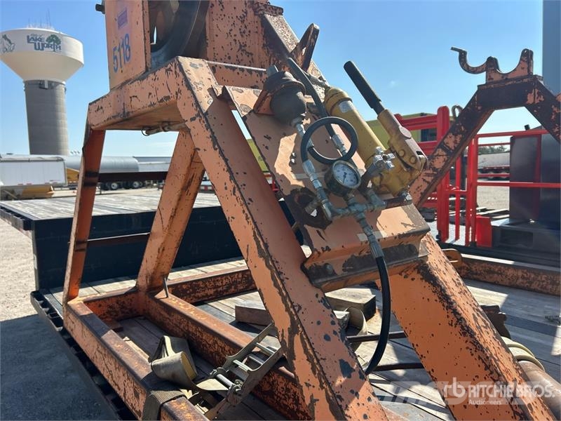 Wade WHT-42FT 42 ft T/A Step Deck Trailer Tieflader