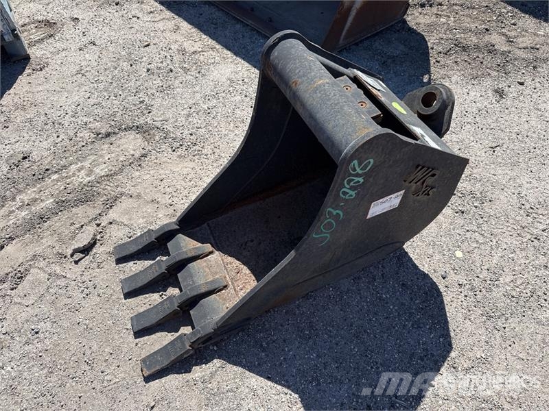 Wain-Roy 18 in Digging Excavator Bucket دلاء