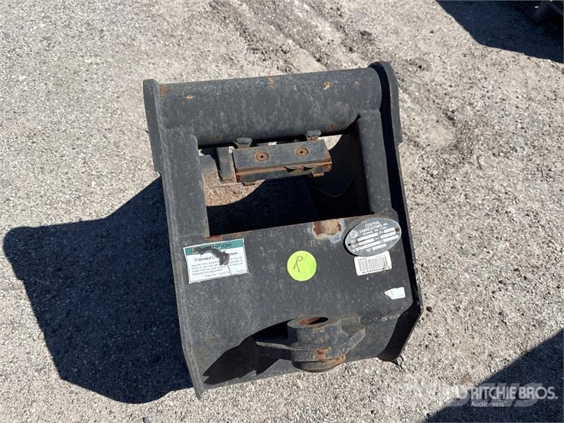 Wain-Roy 18 in Digging Excavator Bucket دلاء