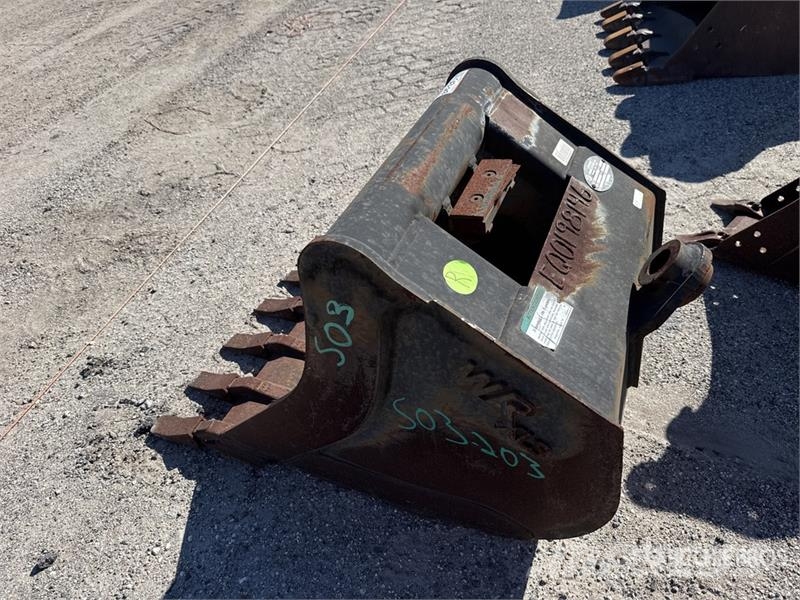 Wain-Roy HD1XLS 24 in Q/C Digging Excavator Bucket Žlice